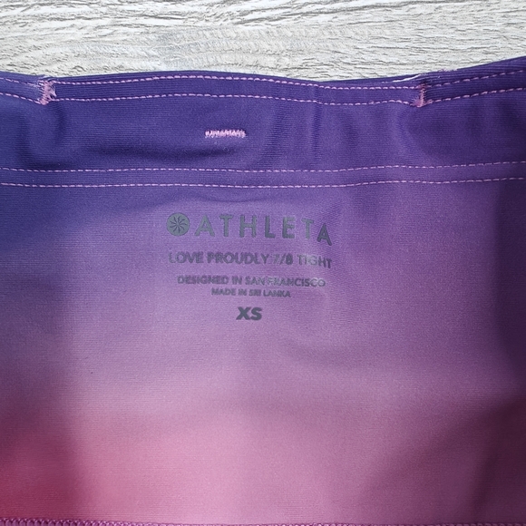 Athleta Rare! Love Proudly 7/8 Tight Rainbow Ombre Gym Run Yoga Size XS - Picture 2 of 11